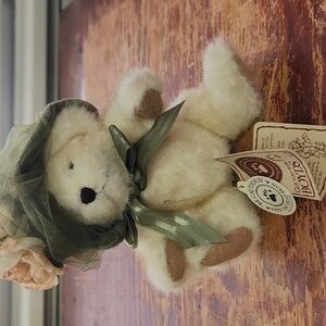 Boyds Bears Retired 2002 Mimi Chapeau Teddy Bear NWT